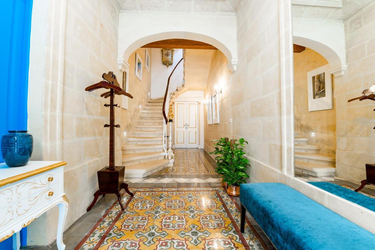 Отель Monreal Boutique Townhouse - R024Rm6 Паола Экстерьер фото